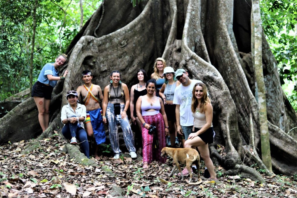 Visita a comunidad indígena Embera Draje