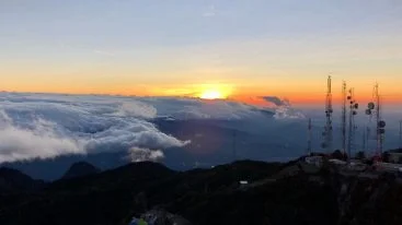 Volcán Barú escalando la selva tropical para ver ambos océanos